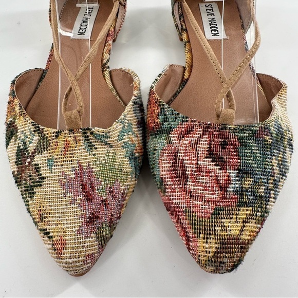 Steve Madden Walkie flats size 7 multicolored floral tapestry dorsay pointy toe - Picture 4 of 14